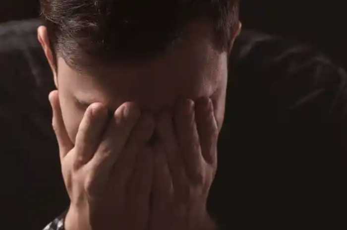  unaware that her husband is infertile.